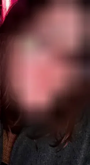 Demi, 24