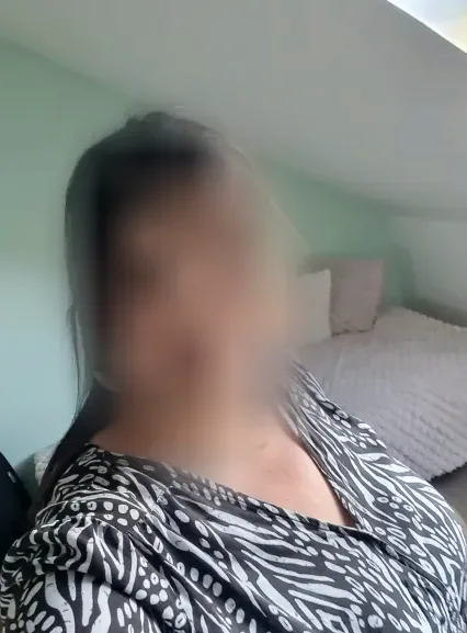 Elin, 40