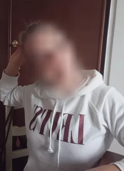 Fatima, 39