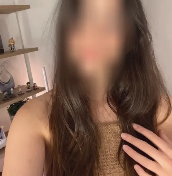 Vera, 31